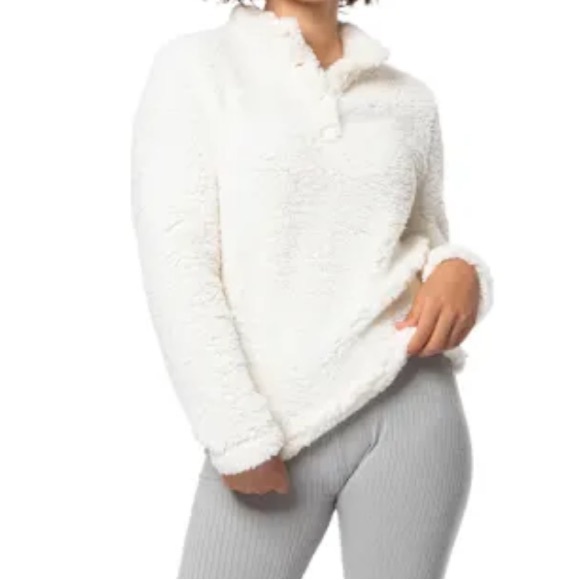 White Sherpa Fleece Pullover (S) - Picture 2 of 8